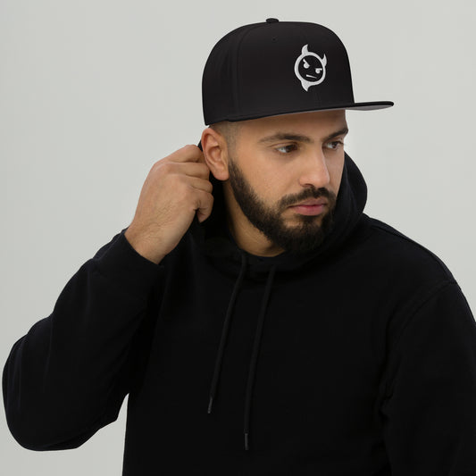 The "Americana" Diablo Snapback Hat in White Widow